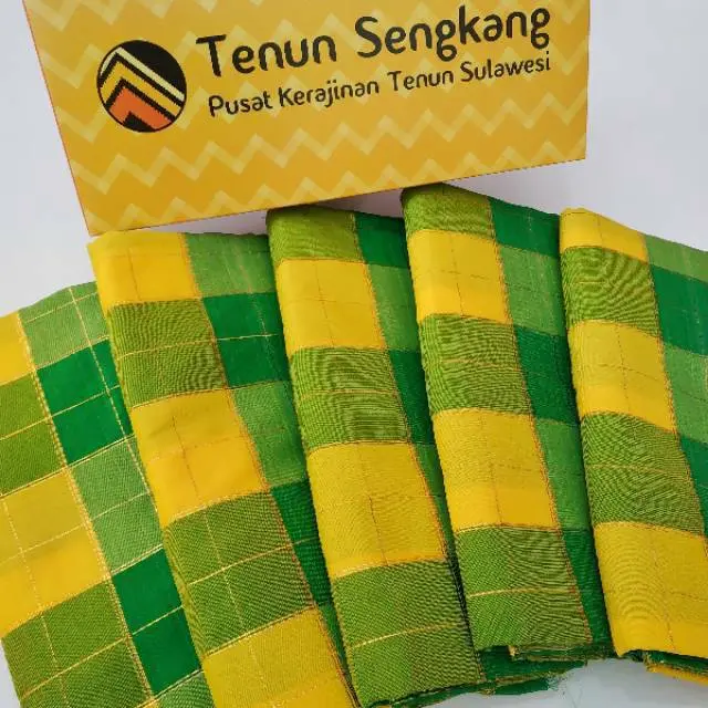 Sarung Bugis Kotak Kadei Sutra Makassar Hijau Kuning - Tenun Sengkang KDI-114 (Harga Per Pcs)