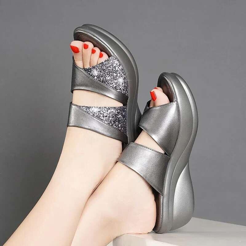Product Introduction of Dép Slingbacks Thường Ngày Dành Cho Nữ, Bệ Đế Xuồng PU Lấp Lánh, Dép Thoải Mái, Dành Cho Phụ Nữ, Bộ Sưu Tập Mùa Lò Xo 2024, Dép Đế Xuồng Mùa Hè 4