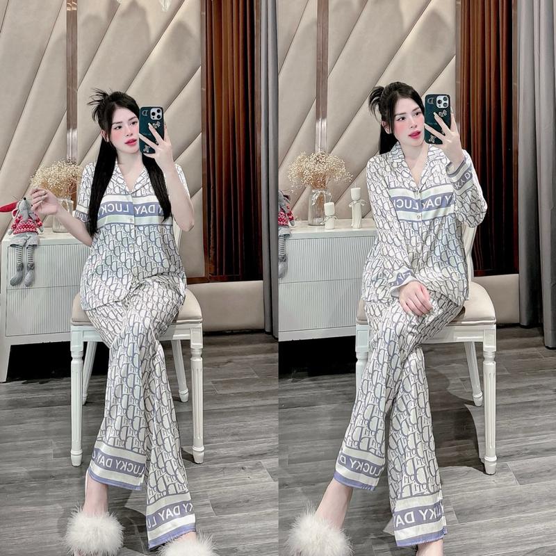  Bộ đồ ngủ Pijama hoạ tiết Dri in full lụa gấm xước áo cộc quần dài cho nữ Sang chảnh CD38 Sammy 