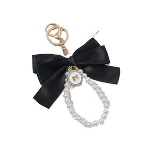 2025 สต็อกพร้อมใหม่ พวงกุญแจโบว์มุกย้อนยุคระดับสูง กระเป๋าจี้ สายรัดข้อมือ สายโทรศัพท์ อุปกรณ์ตกแต่ง แฟชั่น ดีไซน์ขั้นสูง กําไล ข้อมือ ของ ใช้ น่ารัก ผู้ชาย แหวน ทอง กะรัต จิวเวลลี่ ภูเก็ต ขาย ปลอม เครื่อง ประดับ ผู้หญิง เทียบ แท้ สร้อย เหล็ก ไททาเนียม