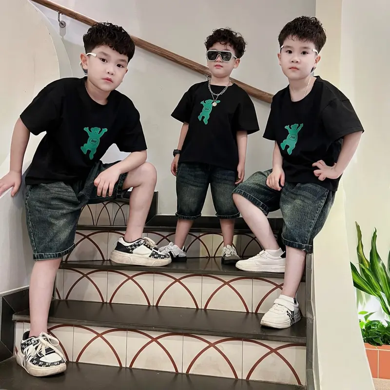 Combo 2 áo phông Bear kiểu Hàn cho bé trai và bé gái 1