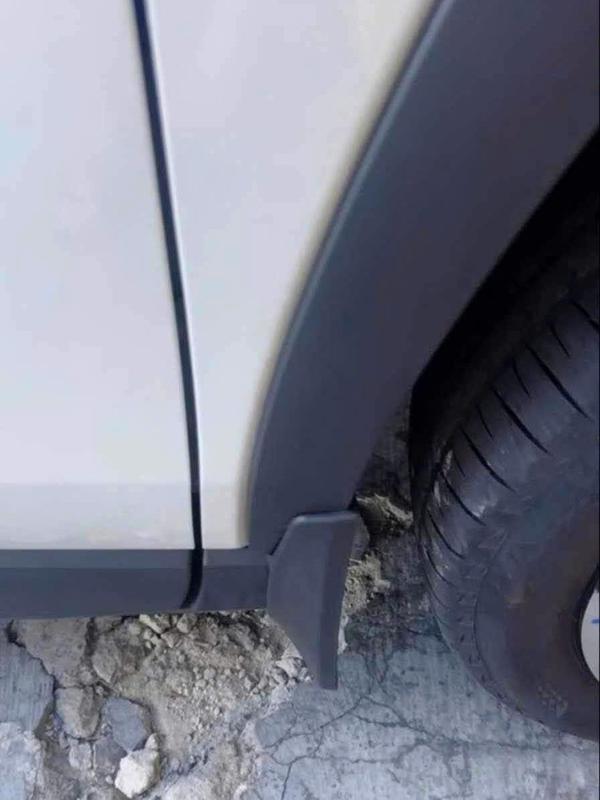 Bộ chắn bùn xe Yaris Cross 2023-2024-2025 nhựa dẻo cao cấp, lắp đặt dễ dàng, tặng kèm ốc vít. 7