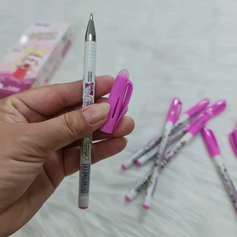 Bút điểm 10 MAZZIC có đầu tẩy, nét bút đều đậm, có mực xanh và mực tím but  viet 4