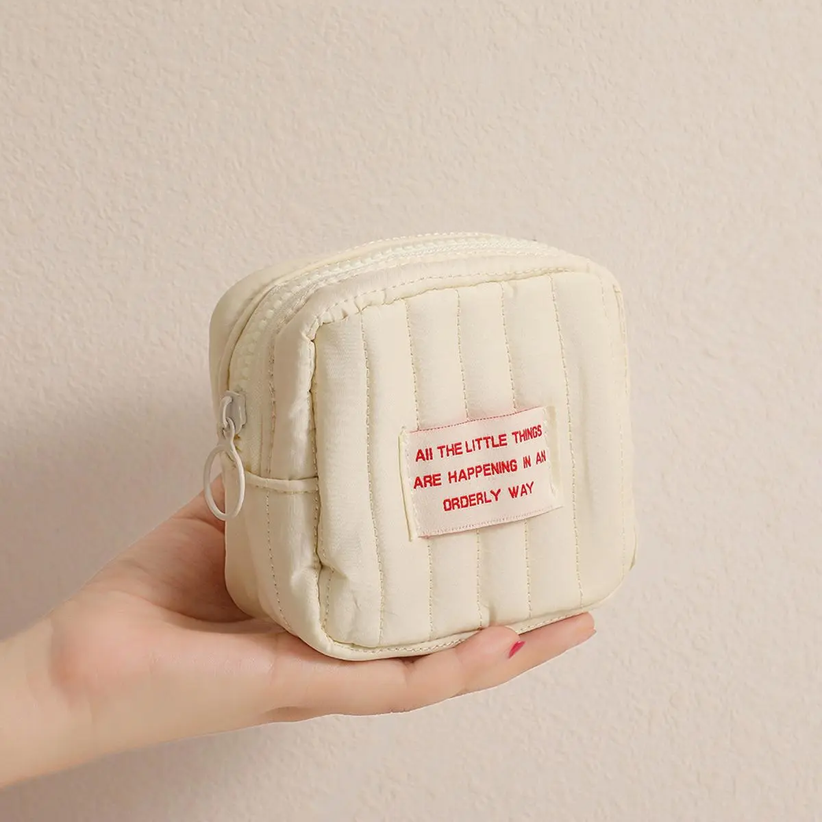 Portable Square Makeup Bag, Letter Pattern Zipper Makeup Lipstick Organizer, Cosmetic Storage Bag for Home Travel Office Bathroom
