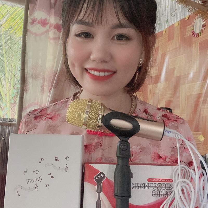 Combo 2 món C11 nâng cấp Micro karaoke mini thu âm không cần loa , không phát nhạc ra bên ngoài chỉ phát nhạc qua tai nghe(KÈM dây đầy đủ và KÈM giá đỡ Mic) Có dây Vỏ bọc Có dây Cáp Vỏ bọc Mic micc11 nangcap