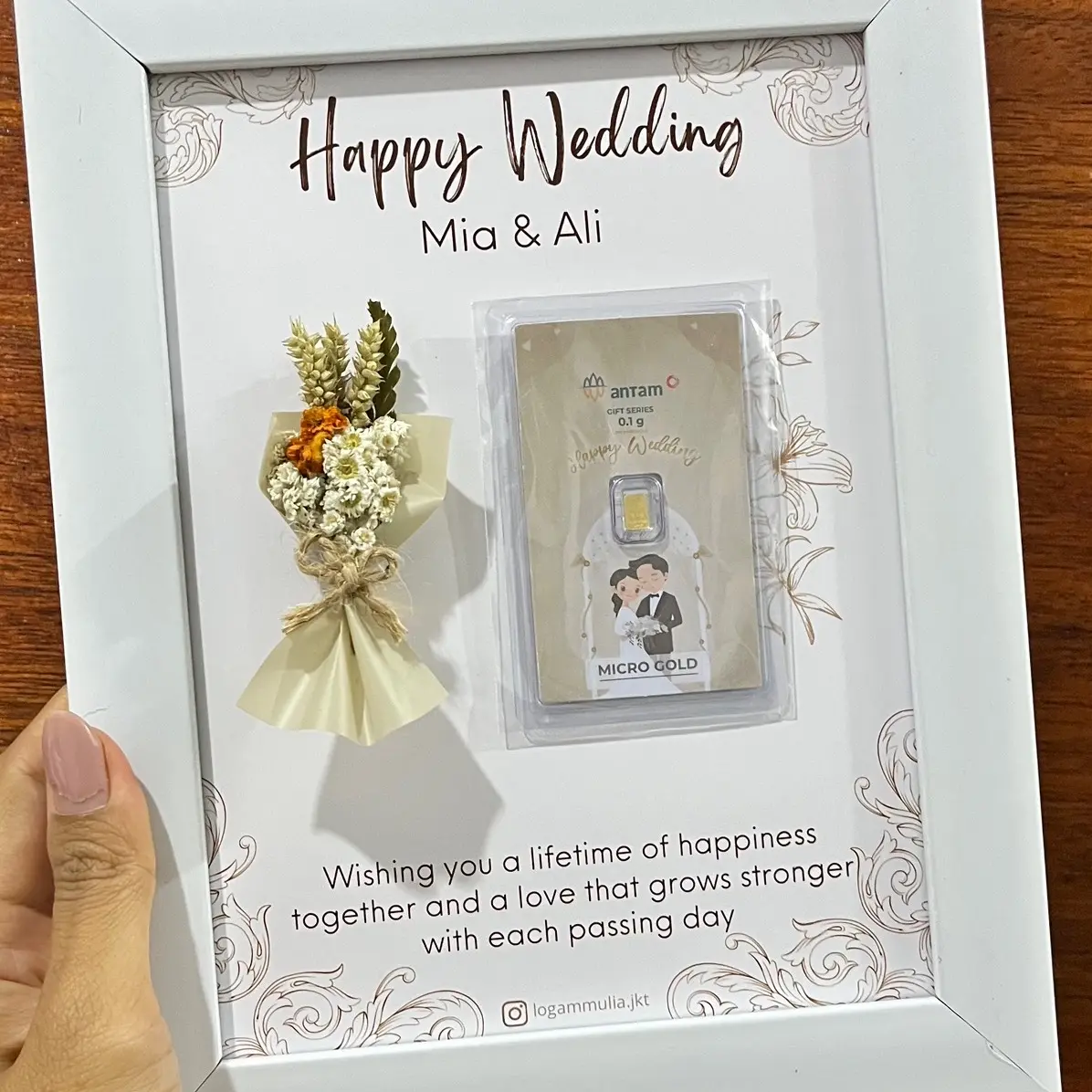 Frame logam mulia hampers unik bingkai mahar