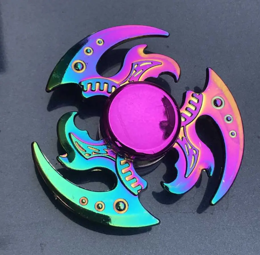 Van helsing blades fidget spinner toys / games / mainan / toy / game