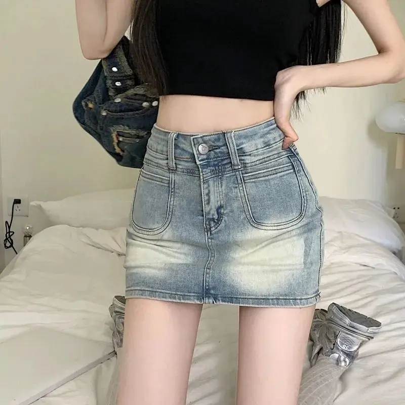 Retro denim skirt for women hot girl pants skirt spring and summer 2024 new style high waist slim a-line hip skirt