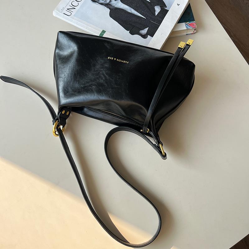 Product Introduction of Túi Tote Luật Hiện Đại Cho Nữ, Túi Đi Lại Chất Lượng Cao Mới, Thiết Kế Đặc Biệt, Túi Đưa Thư Đeo Vai Mềm 12