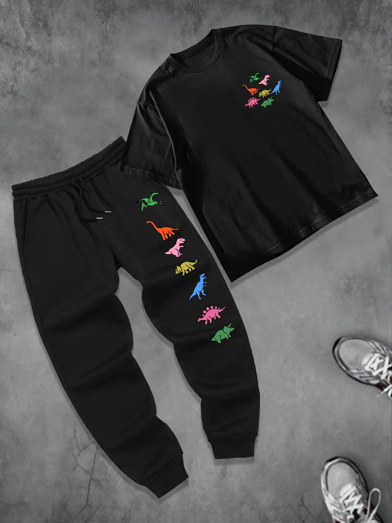 Men's Dinosaur Print Short Sleeve Tee & Pants Two-piece Set, Regular Fit Casual Round Neck T-shirt & Trousers, Men's Summer Clothes for Daily Wear