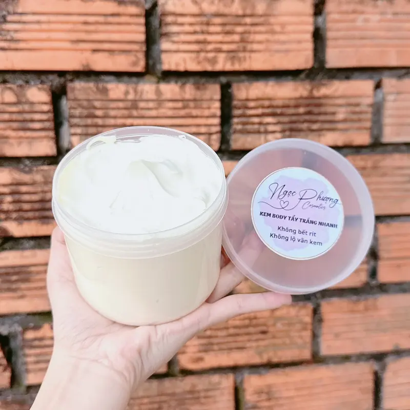 KEM BODY TẨY M ẠNH ( Không bnl) , Không Bết Rít , Không Lộ Vân Dưỡng Body   Nữ kemu  trang da 3
