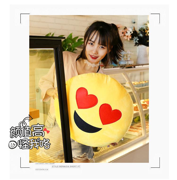 Product Introduction of Weird Funny Plush Toys New Hand Warmer Emoji Pillow Cushion Company Activity Children Gift Logo 11
