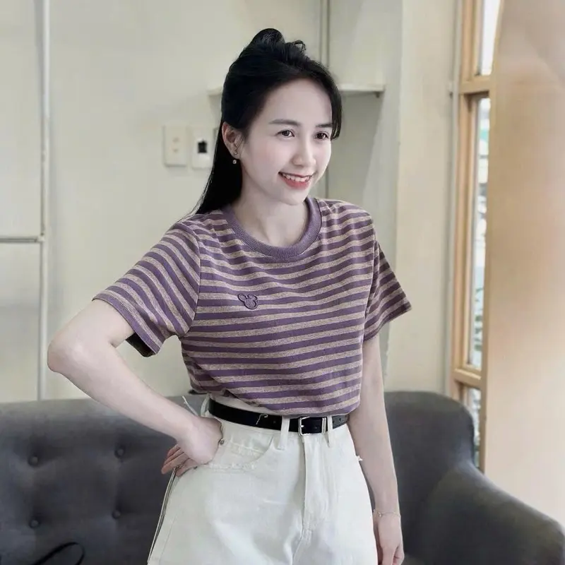 Áo thun babytee kẻ ngang thêu gấu , fom ôm gọn cơ thể giúp chị em tôn dáng và trẻ đẹp