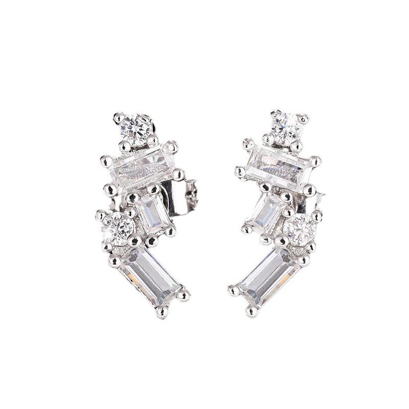 Light Luxury Fashion Classic Models Four Claw Earrings Senior Sense Of Exquisite Personality Trend Quadrilateral Geometric Earrings 5