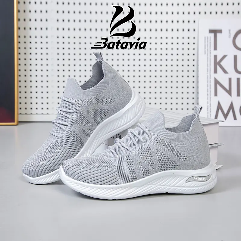 [Produk Lokal] Sepatu Sneakers Perempuan N52 5
