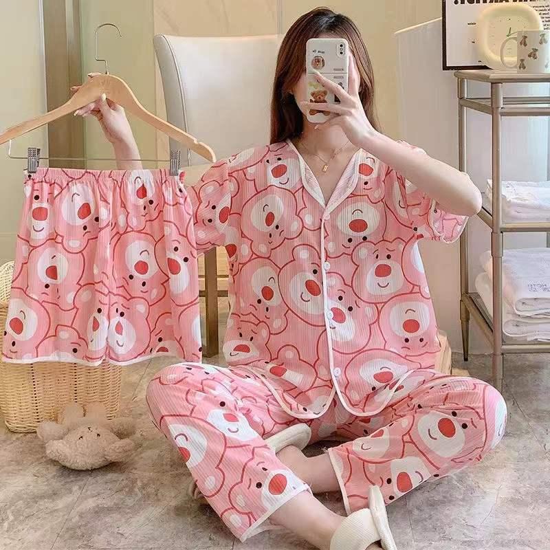 Product Introduction of 2024 TikTok Live Hot Sale Three-Piece Pajamas for Women Cute Cartoon Ding Dong Bear Casual Loungewear Set 4