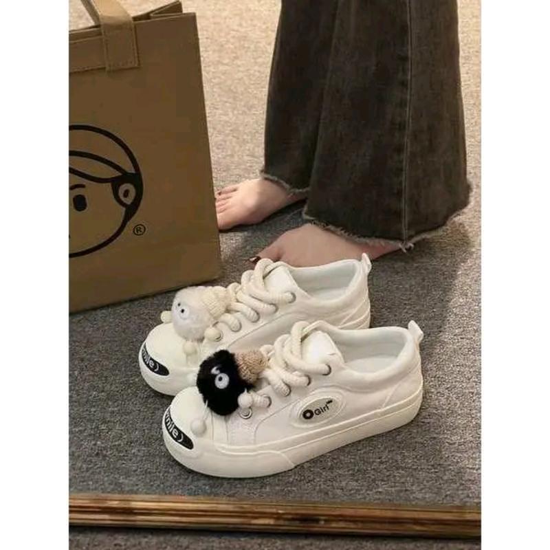 Product Introduction of Giày Thể Thao Nữ Dây Thừng Kèm Sticker Bồ Hóng CHIBI Siêu Xinh Mới Sneaker Shoes Hoa 26