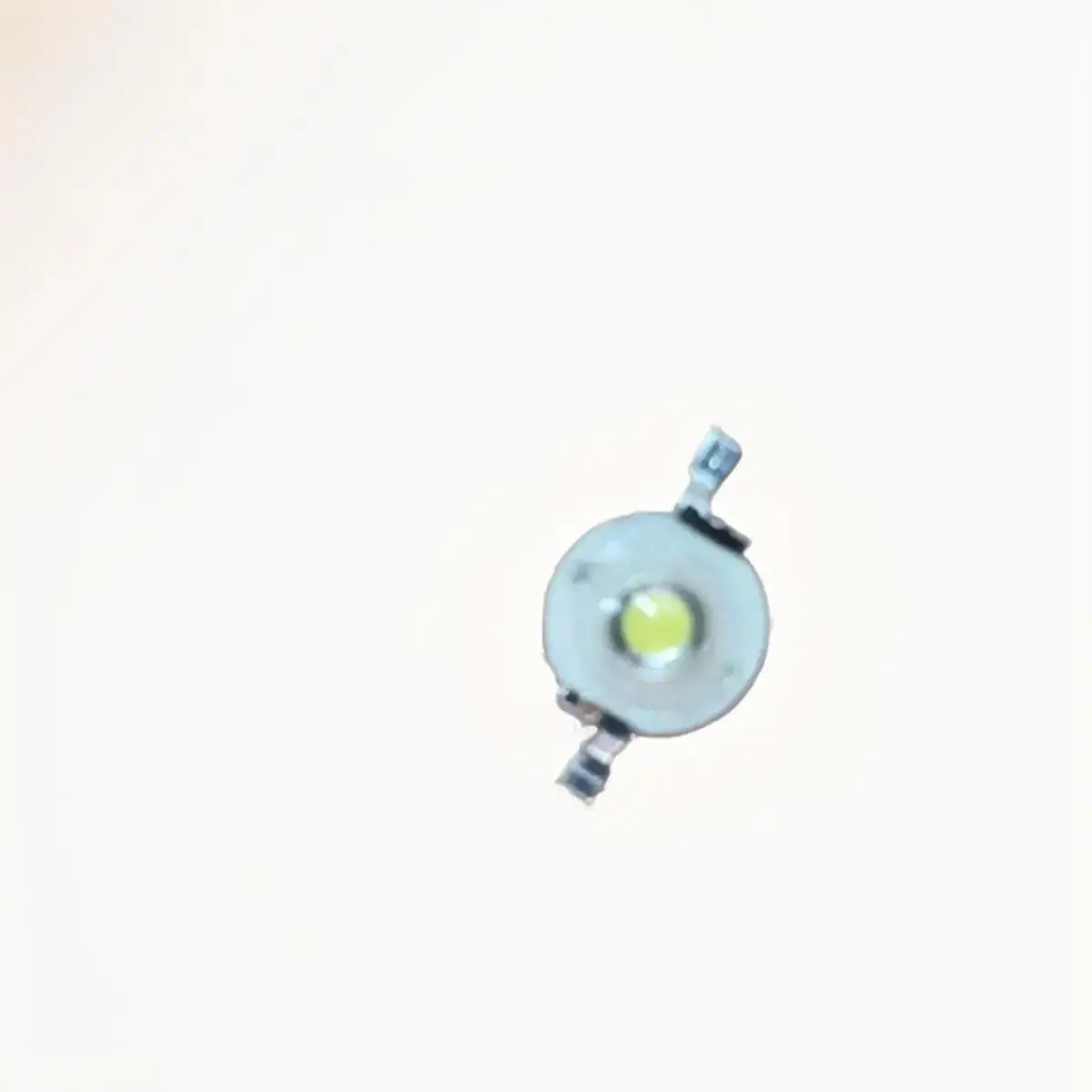 nhân led công suất 1w , 3w ,5w điện áp 3v