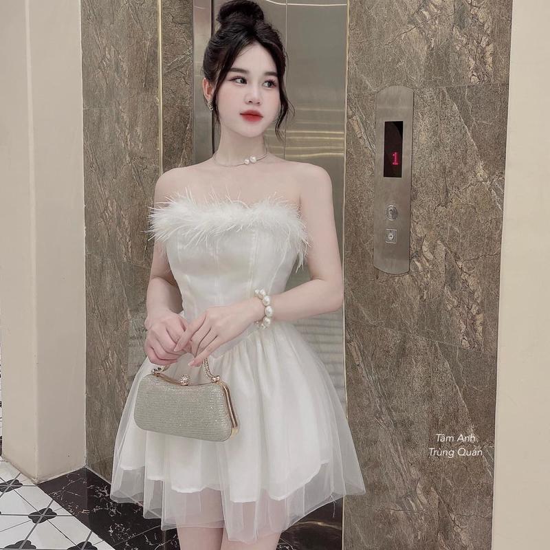 Đầm đi tiệc 2 dây form xòe dáng ngắn chất tafta phối lưới mix lông vũ có đệm vòng 1 freesize A370 KimHoa77 Nữ Dress Kem Voan