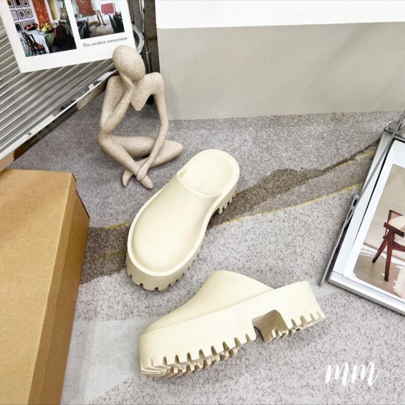 Vào phần feedback xem ảnh  (HÀNG HỘP LÙI 2 SZ, HÀNG TÚI ZIP FORM 1.5)h36-SỤC GỜ cao su non có đục lỗ êm mềm dễ đi, dễ mixx đồ chất đẹp DéP Nam GiàY Sandal Shoes