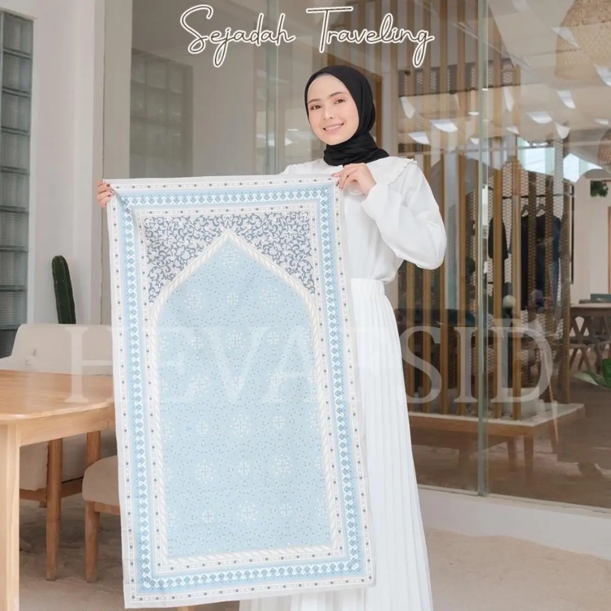 Heva - Sajadah Travelling Pouch Souvenir Motif Printing