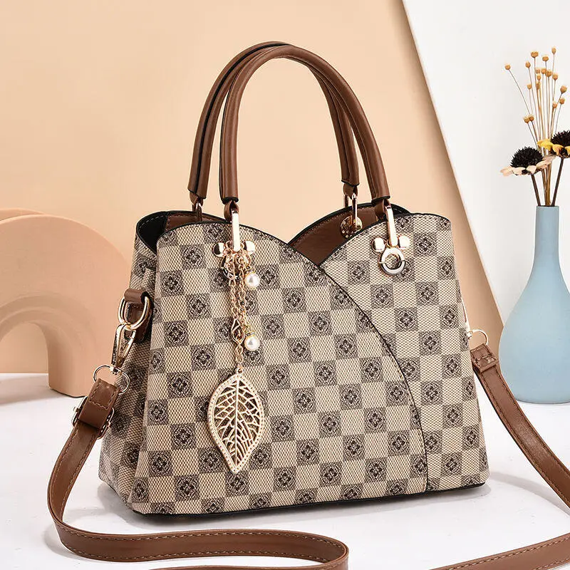 2024 Autumn/Winter Women's New Fashion Handbag Large Capacity Versatile One Shoulder Crossbody Bag