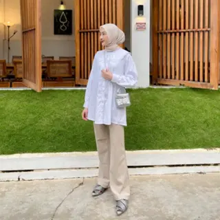 Syabnam Official - Haala Top | Atasan Putih - Kemeja Blouse Wanita Fit Kancing Baju Kerah Casual