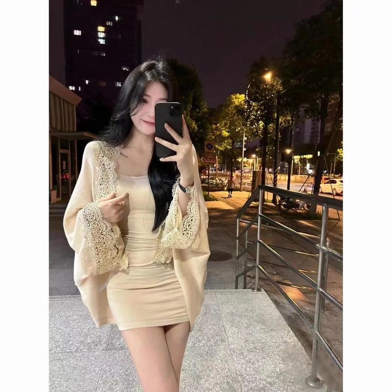 Product Introduction of Váy Hai Dây, Bộ Đồ Nữ, Hàng Mới Về Mùa Hè 2024, Dễ Thương Và Gợi Cảm, Váy Bodycon, Chống Nắng, Phong Cách Inverness Women Dress Khuy 2
