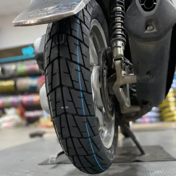 (SH 150 - K330A) Vỏ Dunlop mã K330A (K330) cho xe SH150, Shark - Sản xuất tại Indonesia. 1
