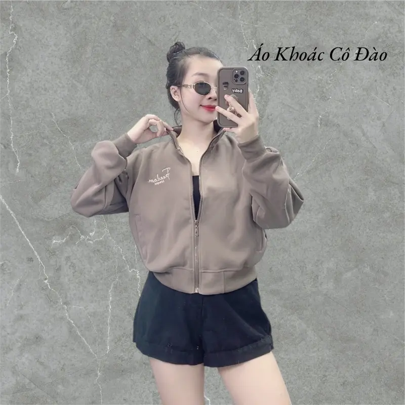 [ DEAL MỞ BÁN ] Áo khoác cổ trụ, Áo khoác nữ, Túi khoá kéo, Vải nỉ hàn ép, Dày dặn, Thông Thoáng, Form Lửng - Women Jacket Top 3