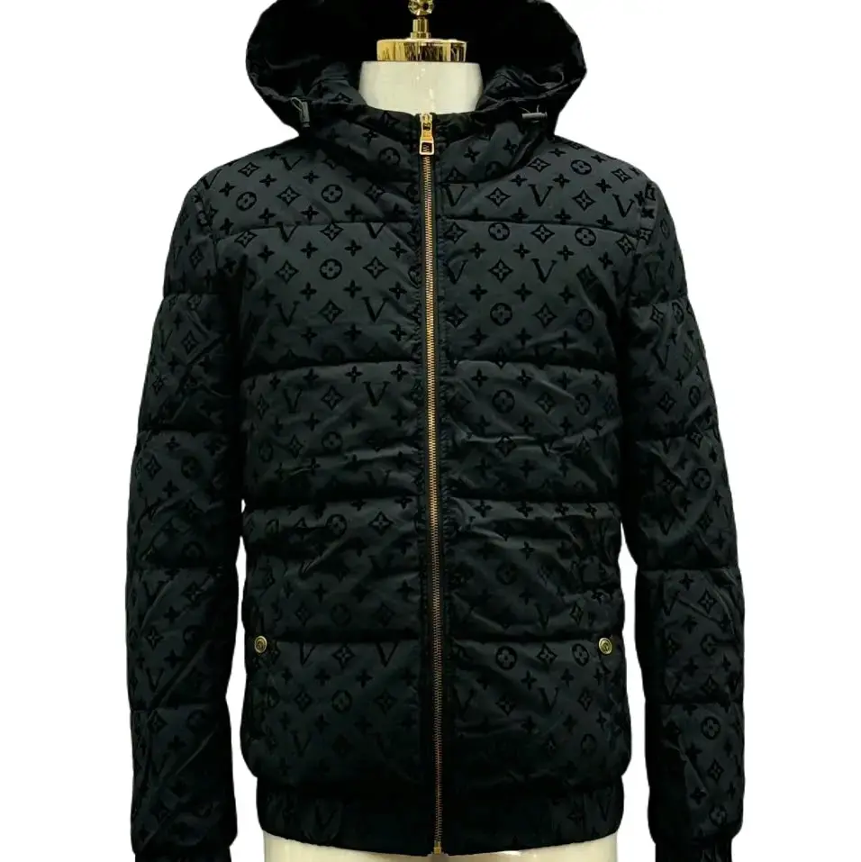 Áo phao V Quảng Châu 4lớp hoạ tiết hoa vân nhung nổi Cao Cấp new 2025 Menswear Jacket Kem