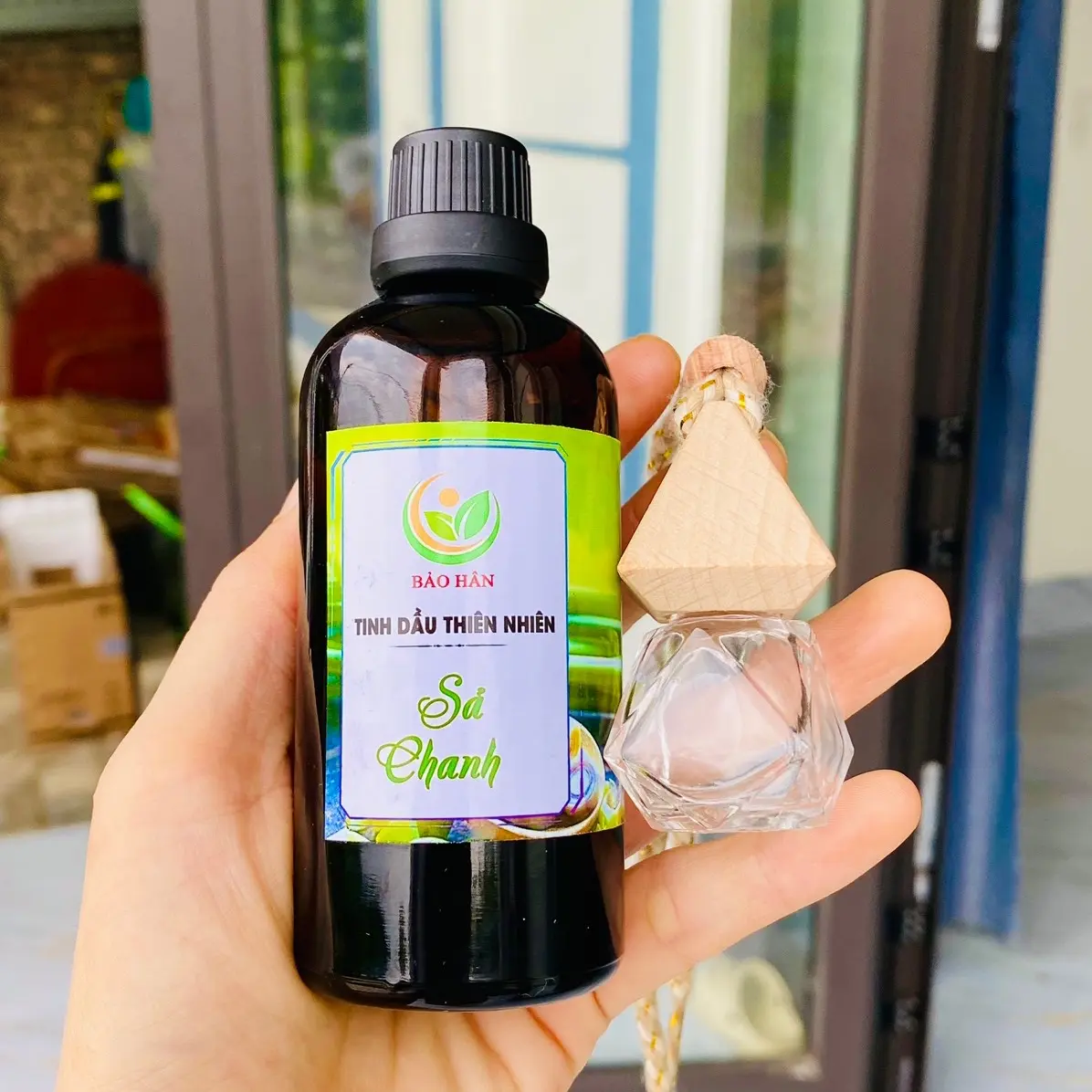 (TẶNG 1 VỎ TREO) Tinh Dầu Sả Chanh Đuổi Muỗi,Khử mùi, khử khuẩn, Thơm Xe
