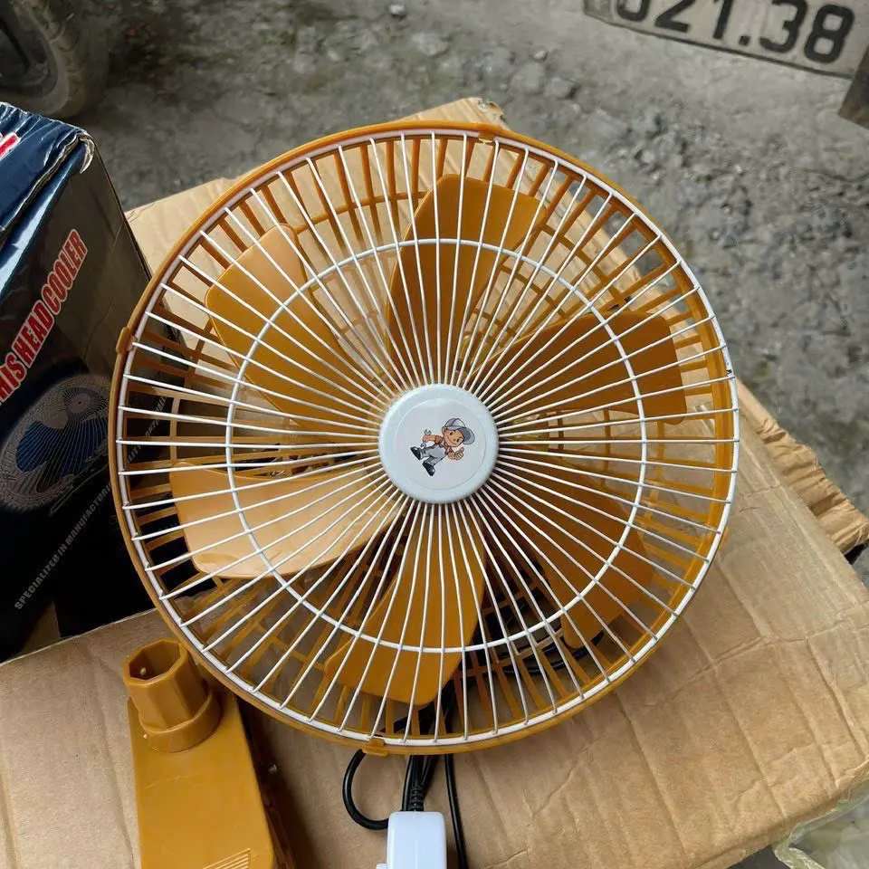 (Kèm Quà Tặng)Quạt Xe Tải Lồng Sắt Cao Cấp Quạt Kẹp Bình Ắc Quy 12V-24V - Quạt Vàng 6 Cánh To - Đường Kính 27cm