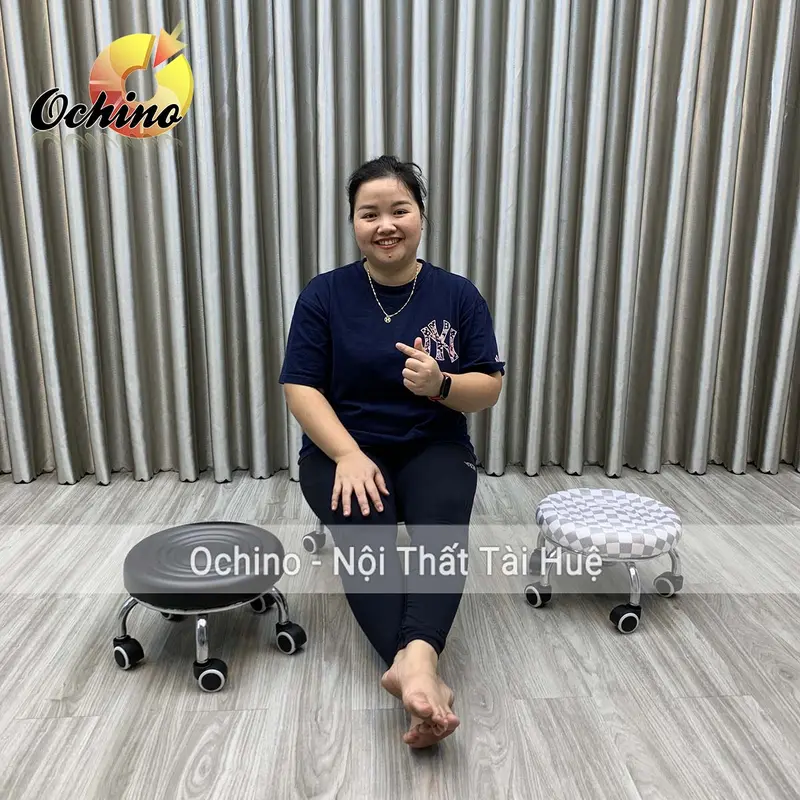 Ghế Ngồi Bệt Làm Nail, Ghế Trẻ Em Có Mẫu Tròn Xoắn Có Bánh Xe Bền Đẹp (Có Sẵn) 1