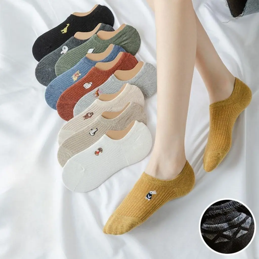 Women Invisible Socks Silicone Anti-slip Socks Animal Pattern Boat Socks