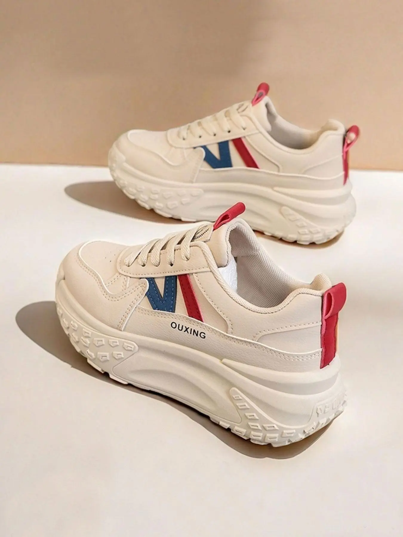 Women's Fashionable Letter Pattern Lace Up Low Top Sneakers, Casual Comfortable Breathable Sports Running Shoes, All-match Basic Shoes for Daily Wear