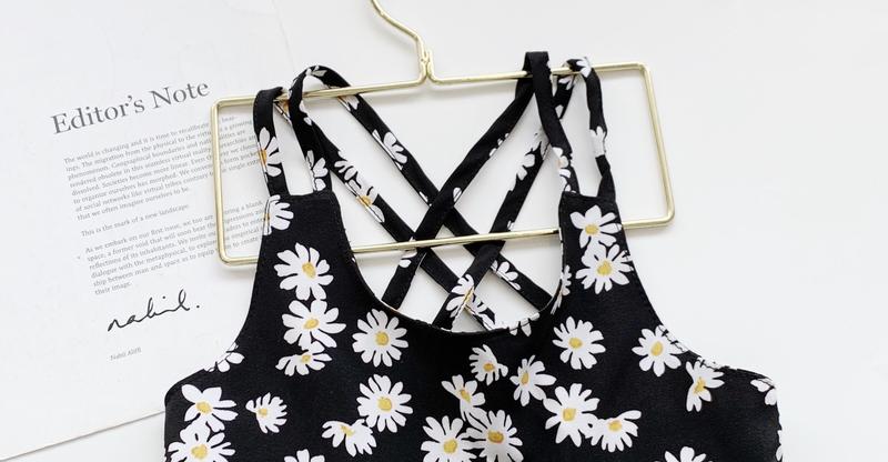 Product Introduction of 1 Piece Summer Children's Chiffon Little Daisy Young and Little Girls Dress Floral Strap Princess Dress 6