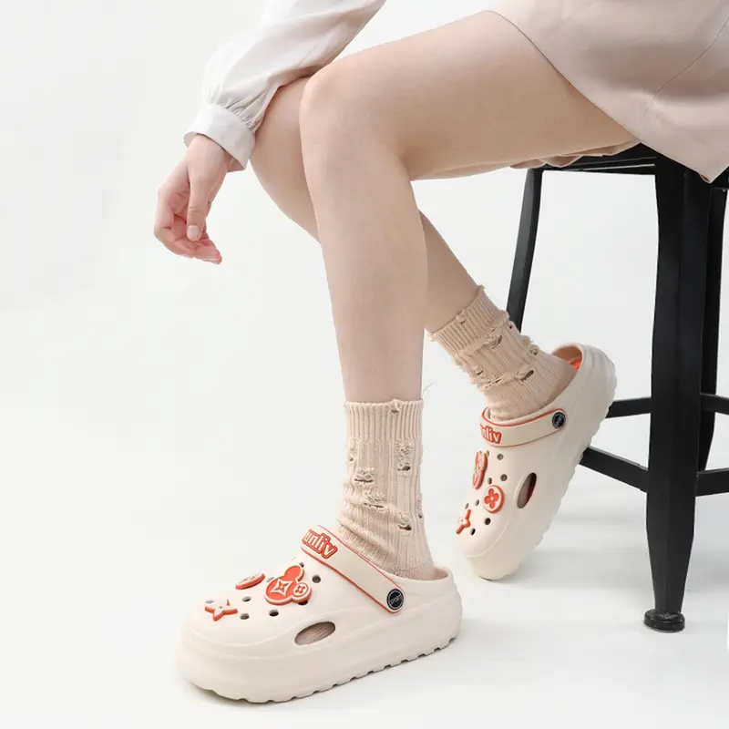 Dép cross nữ đẹp mới nhất 2025, Dép sục nữ sang chảnh YUNLIV full charm đế cao 3cm girl phố có quai hậu mềm êm nhẹ chân Shoes CROSS TREND 3