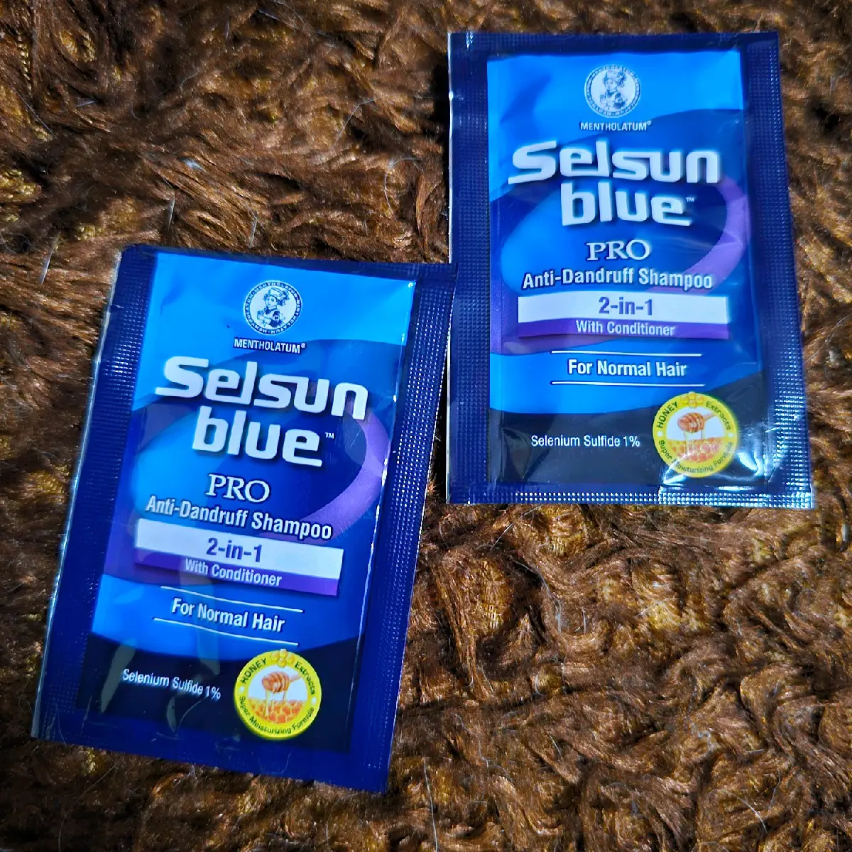 BUY1GET1 SELSUM BLUE PRO ANTI DANDRUFF SHAMPOO 2IN1 WITH CONDITIONER  6GX2 Haircare