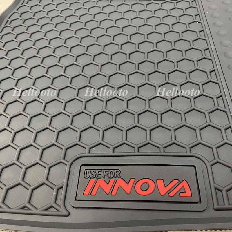 Thảm lót sàn cao su Innova 2017 -  2022 2023 màu đen, thảm ko mùi, dễ vệ sinh lau rửa - 3 hàng ghế
