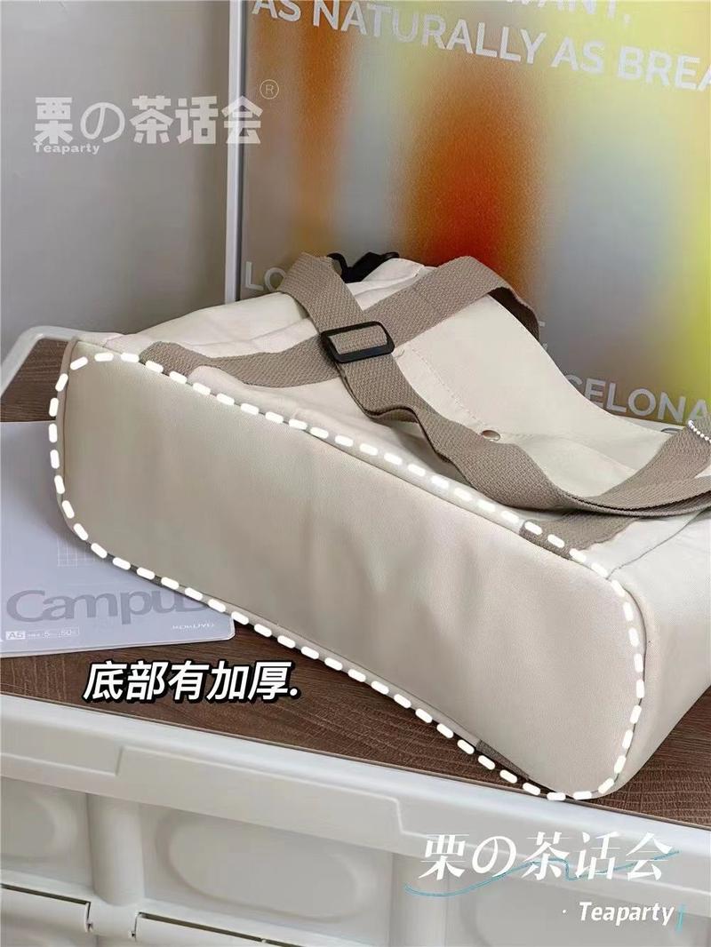 Product Introduction of Canvas Bag Women's New Large Capacity Fashion All-Match Shoulder Bag Tote Bag for Work Commuter Bag Korean Style Crossbody Bag 6