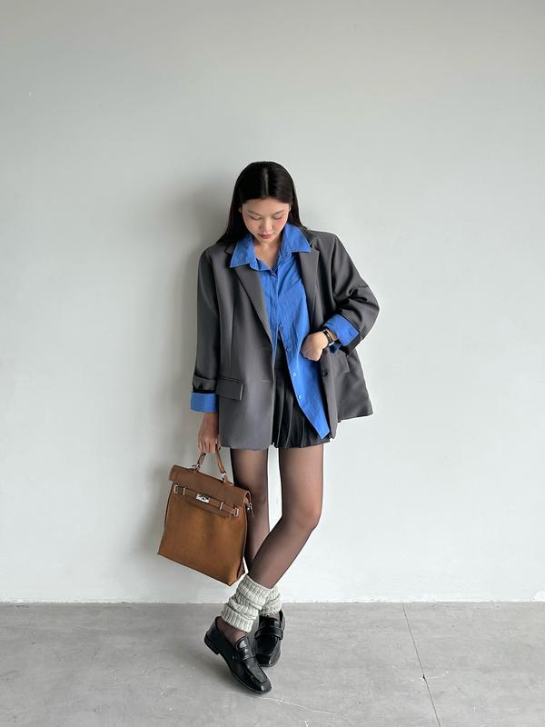 Áo blazer tay dài form rộng thiết kế dộn vai may 2 lớp dày dặn | SOMS |  OLLIN BLAZER 2