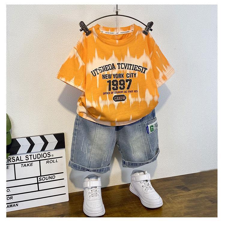 Product Introduction of Bộ Đồ Ngắn Tay Mùa Hè Cho Bé Trai, Phong Cách Phương Tây, Quần Đùi Denim Cho Trẻ Em, Thời Trang Mới 2024, Thiết Kế Xếp Ly Đẹp Trai, Quần Áo Mỏng Cho Em Bé 13