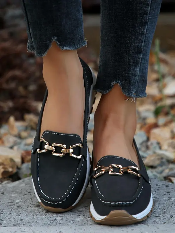 Women's Shoes, Fashion Chain Decorated Low Top Round Toe Shoes, Casual Comfortable Lightweight Slip on Shoes, Female Solid All-match Shoes for Daily Wear, Trending Shoes Girl Footwear 2