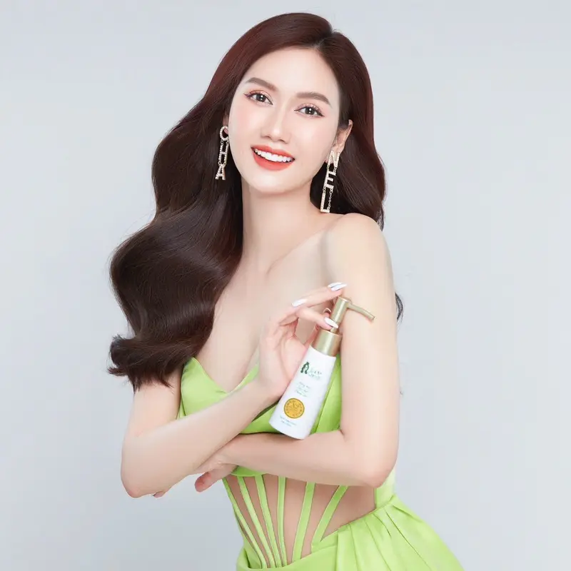 Dung dịch vệ sinh nữ - gói v i ê n thảo dược làm  , hỗ trợ cân bằng pH , cải thiện mùi hôi, an toàn lành tính. Sản phẩm chính hãng. 2
