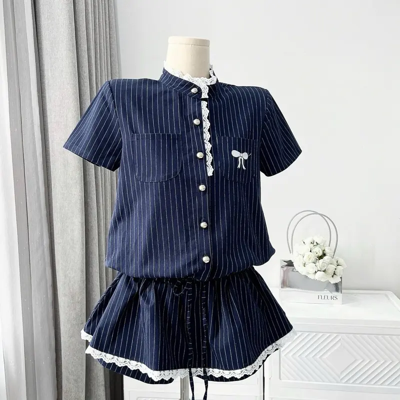 Jum kẻ xanh viền ren túi nơ thêu 5