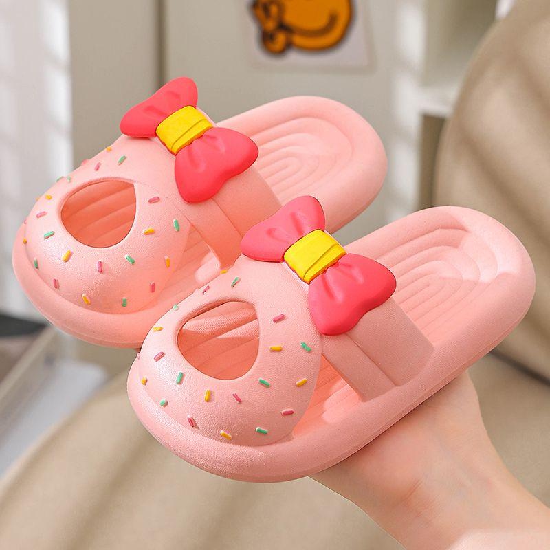 Product Introduction of Children's Slippers Summer Thick Sole Cute Indoor Home Sandals Non-Slip Soft Sole Bathing Outdoor Popular Style 11