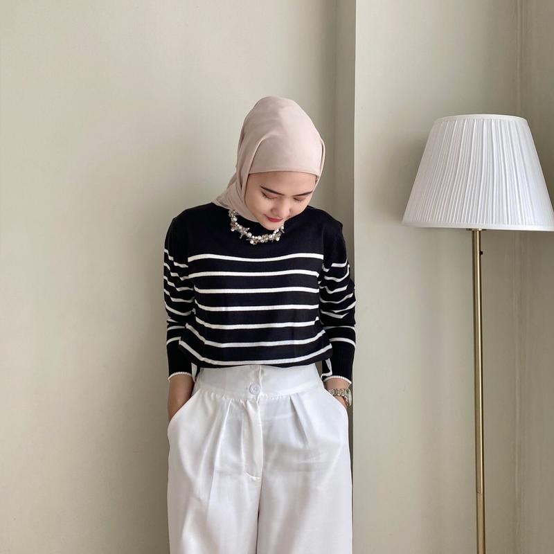 Kyra striped sweater - blouse garis garis - atasan rajut - kaos garis 4
