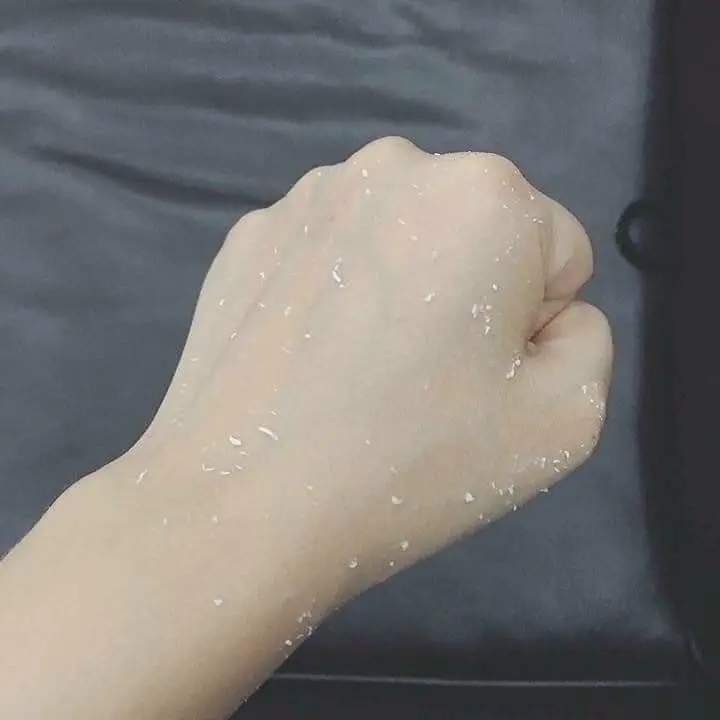 [RẺ VÔ ĐỊCH] GÓI TẨY DA CHẾT SÁNG MỀM DA OHUI 1ML 2