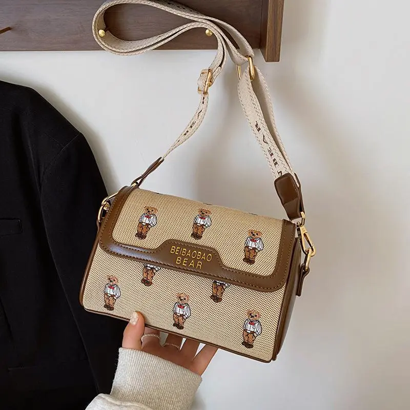 Túi Xách Nữ deo chéo Da Vải Thêu Gấu Đựng Vừa Điện Thoại Đeo Vai Bag Nhung Kem Đeo Chéo Jean 1